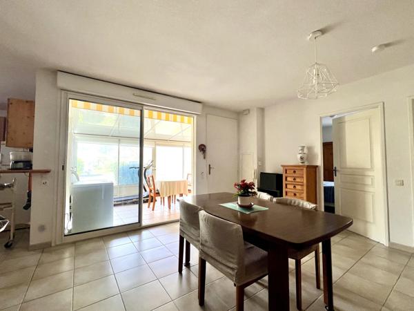 Maison appartement dans résidence sécurisée pour sénoirs