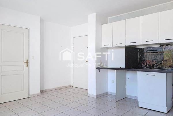 Appartement 2 pièces avec balcon en résidence sécurisée