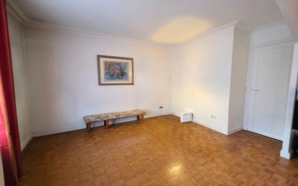 Appartement à vendre    3 pièces • 71 m2 Saint-Maur-des-Fossés