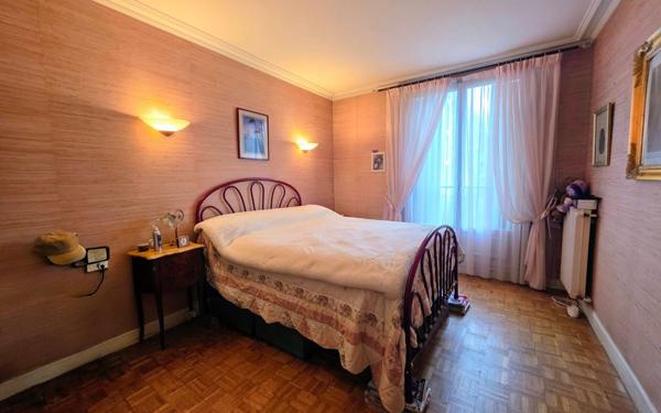 Appartement à vendre    3 pièces • 71 m2 Saint-Maur-des-Fossés