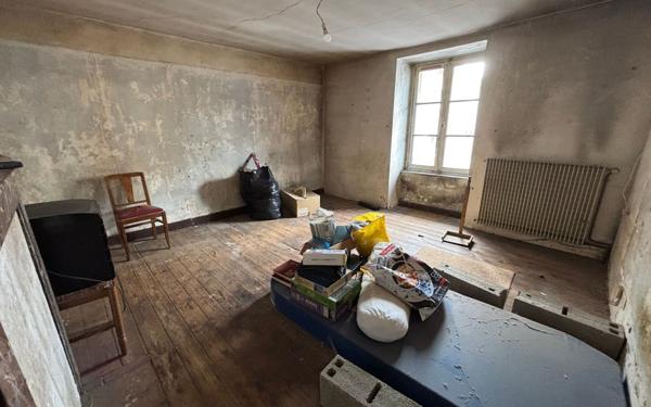 Maison à vendre    3 pièces •  Limoges