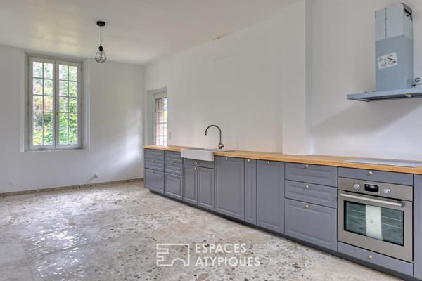 Villa balnéaire et ses dépendances aménagées proche du port de plaisance