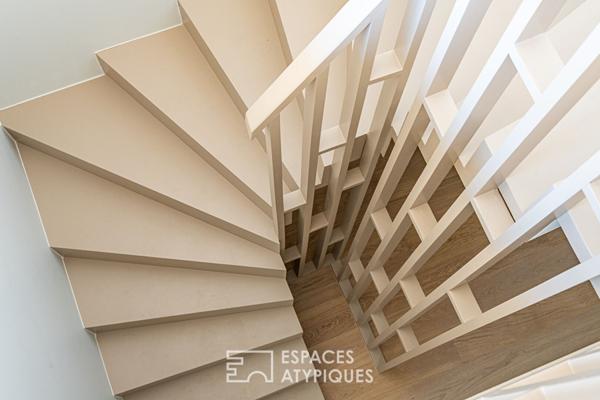 Dernier étage en duplex avec balcons et vue dégagée