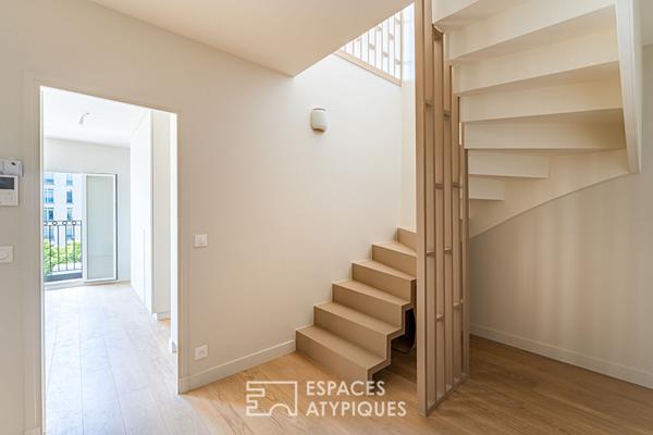 Dernier étage en duplex avec balcons et vue dégagée