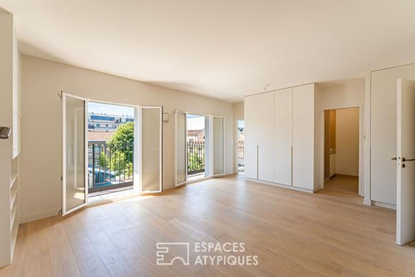 Dernier étage en duplex avec balcons et vue dégagée