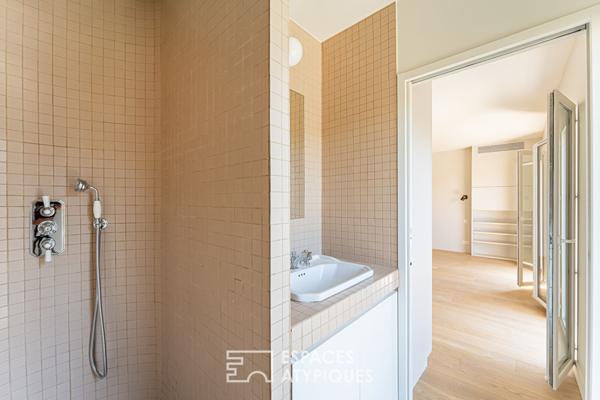 Dernier étage en duplex avec balcons et vue dégagée