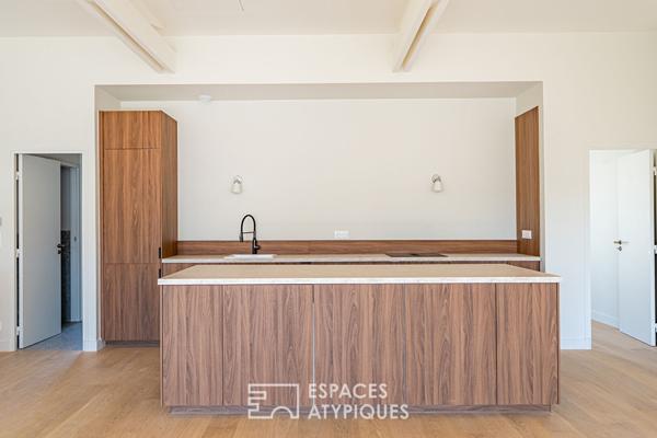 Dernier étage en duplex avec balcons et vue dégagée