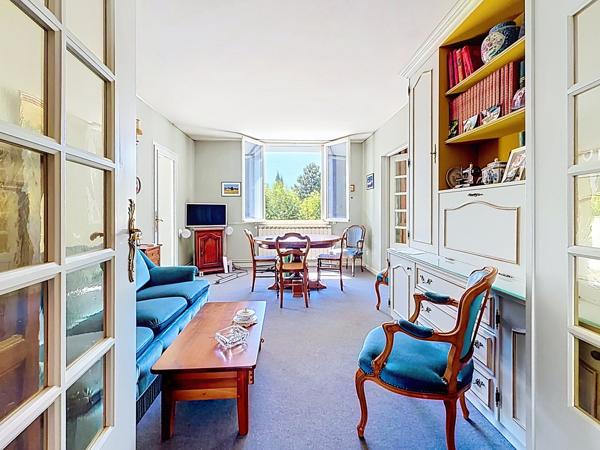 Appartement
         4 pièces
        - 76 m² Exclusivité 120 000 € *