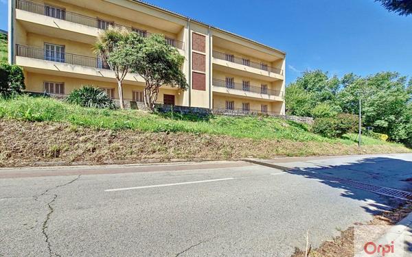 Appartement à vendre    4 pièces •  Sartène
