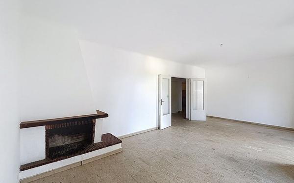 Appartement à vendre    4 pièces •  Sartène