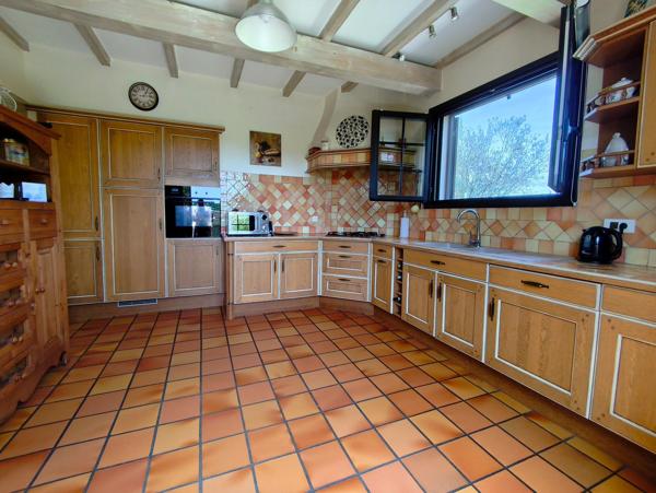 Maison de charme de plain pied - 181 m² - Secteur Montauban Sud ( accès rocade rapide )