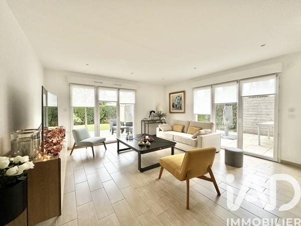 Appartement à vendre 4 pièces 96 m² Sainte-Geneviève-des-Bois