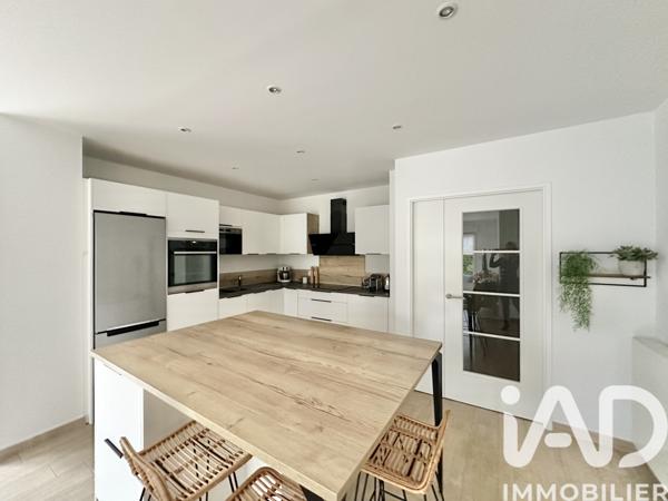 Appartement à vendre 4 pièces 96 m² Sainte-Geneviève-des-Bois