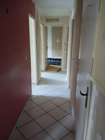 APPARTEMENT T4 DERNIER ETAGE AVEC GARAGE