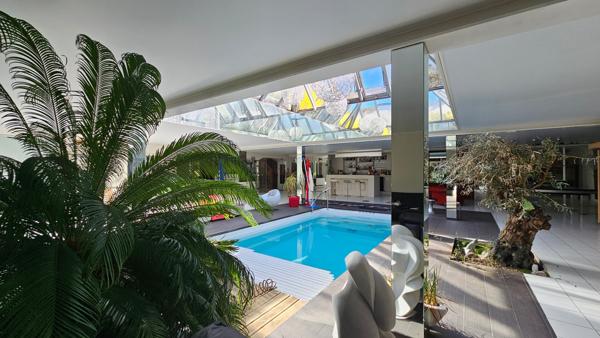 Superbe Propriété avec Centre Wellness Piscine, Sauna