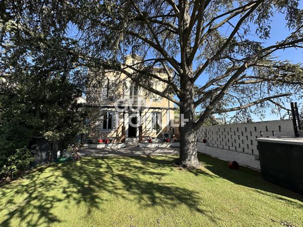 CARCASSONNE – MAISON FAMILIALE 179 m², 6 CHAMBRES, PISCINE ET GARAGES