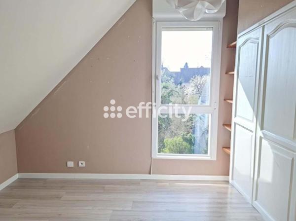 Maison 5 pièces - 80 m² Exclusivité efficity