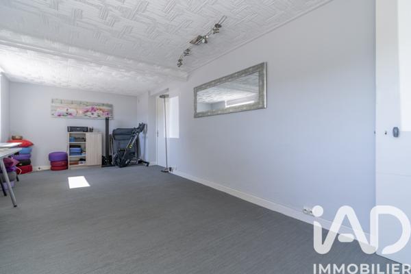 Maison à vendre 4 pièces 135 m² Charbonnières-les-Bains