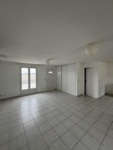 Maison T4 rénovée Puilboreau proche commerces et centre