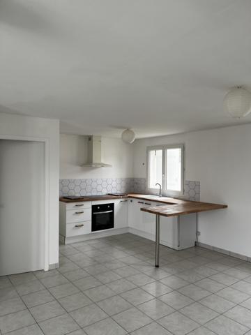 Maison T4 rénovée Puilboreau proche commerces et centre