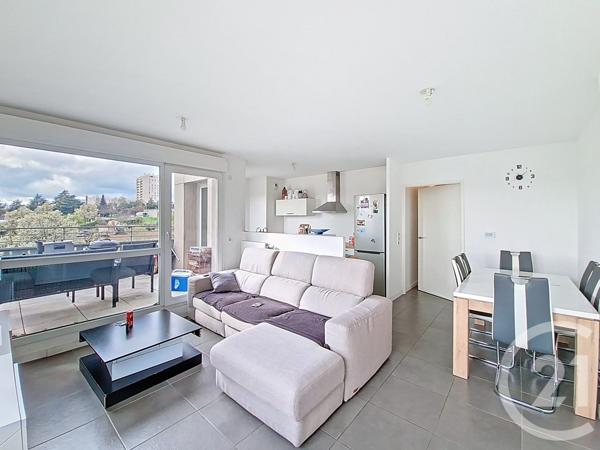 Appartement F4 à vendre  4 pièces - 82,73 m2 VENISSIEUX - 69