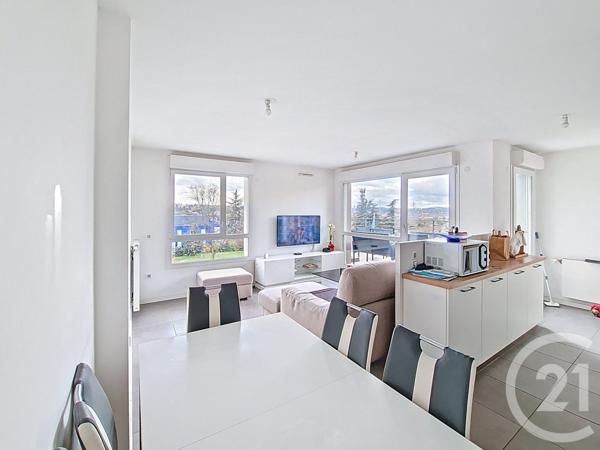 Appartement F4 à vendre  4 pièces - 82,73 m2 VENISSIEUX - 69