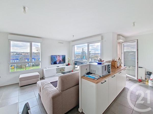Appartement F4 à vendre  4 pièces - 82,73 m2 VENISSIEUX - 69