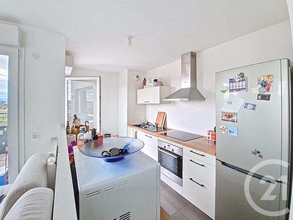 Appartement F4 à vendre  4 pièces - 82,73 m2 VENISSIEUX - 69