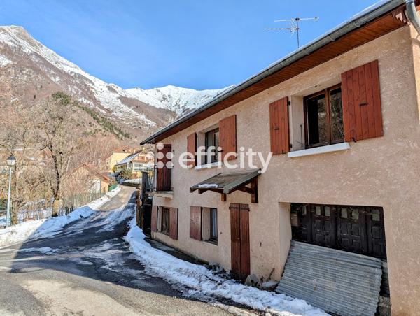 Maison 5 pièces - 70 m² Exclusivité efficity