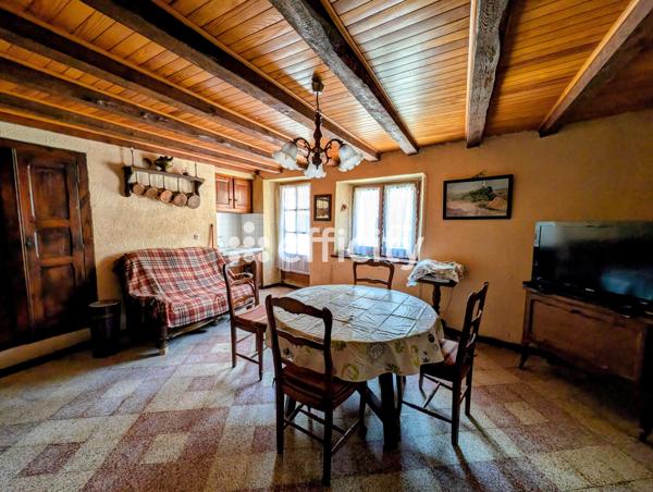 Maison 5 pièces - 70 m² Exclusivité efficity