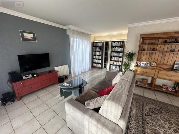 Appartement à vendre à Saint-Malo en Ille-et-Vilaine (35400), ref : 35084-777   
Paramé