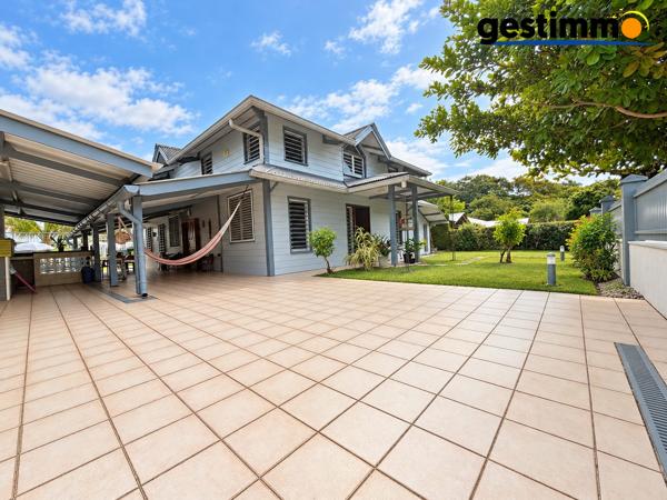 MACOURIA – Villa de caractère de 168 m² avec piscine sur 700 m² de terrain.