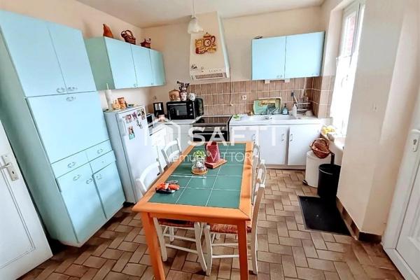 Demeure de caractère au cœur de Montenay