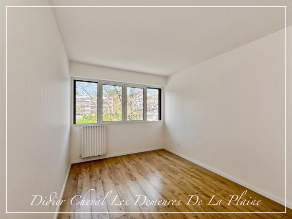 Noisy-le-Roi (78590) APPARTEMENT LUMINEUX SANS VIS-À-VIS