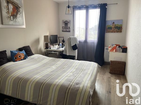 Appartement 4 pièces de 80 m² à Sanary-sur-Mer (83110)