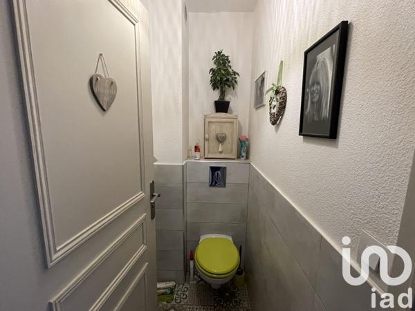 Appartement 4 pièces de 80 m² à Sanary-sur-Mer (83110)