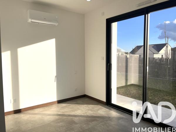 Maison à vendre 6 pièces 172 m² Saint-Barthélemy-d'Anjou