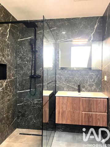 Maison à vendre 6 pièces 172 m² Saint-Barthélemy-d'Anjou