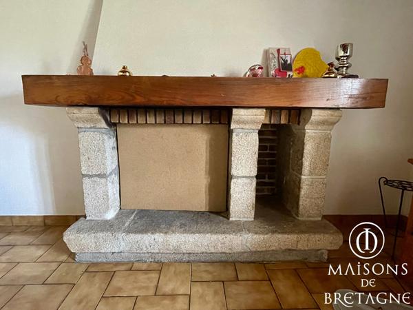 29380 BANNALEC Longère en pierres sur terrain constructible
