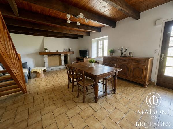 29380 BANNALEC Longère en pierres sur terrain constructible