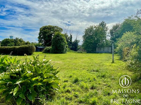 29380 BANNALEC Longère en pierres sur terrain constructible