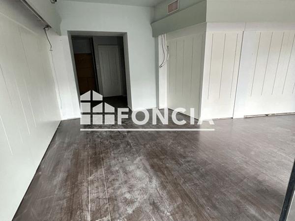 Location Local commercial 2 pièces 40.47 m² - 40 RUE JEAN JAURES Limoges 87000