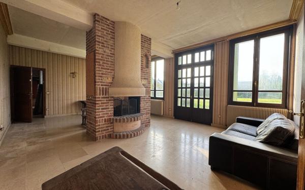 Maison à vendre    9 pièces •  Grandvilliers