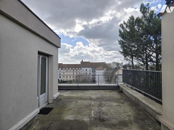 APPARTEMENT ATYPIQUE RUE DU BAC