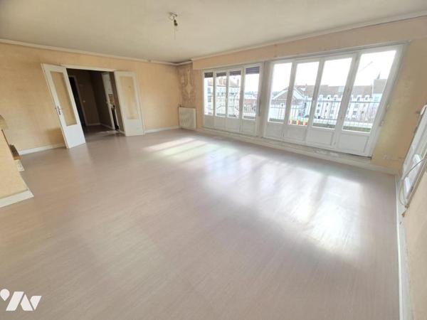 APPARTEMENT ATYPIQUE RUE DU BAC