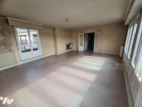 APPARTEMENT ATYPIQUE RUE DU BAC