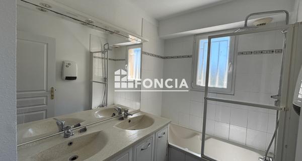 À vendre Appartement 4 pièces 83.09 m² - Carpentras 84200