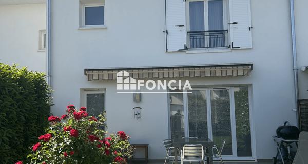 À vendre Maison 5 pièces 126 m² - Saint-genis-pouilly 01630
