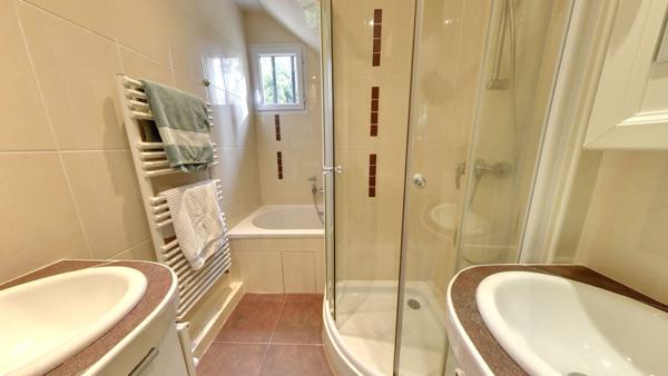 Maison Bry Sur Marne 6 pièce(s) 122 m2