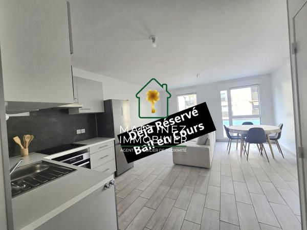 Appartement à louer, 2 pièces - Décines-Charpieu 69150